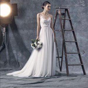 Watters Azriel gown NWOT size 0